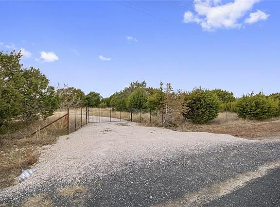 3rd image of 601 San Gabriel Dr