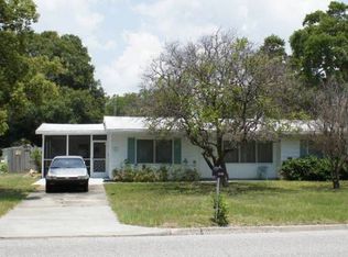 2433 Hyde Park St, Sarasota, FL 34239