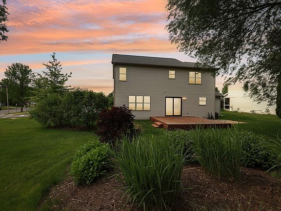 2nd image of 502 Ashton Dr