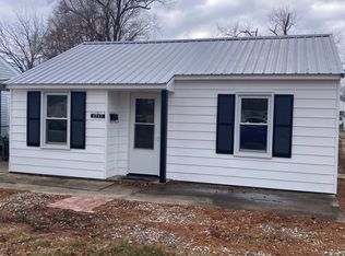 1717 N 20th St, Springfield, IL 62702