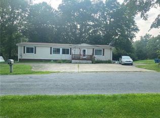 3064 Elderberry Ave, Akron, OH 44319