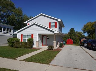 1658 11th Ct, Waukegan, IL 60085