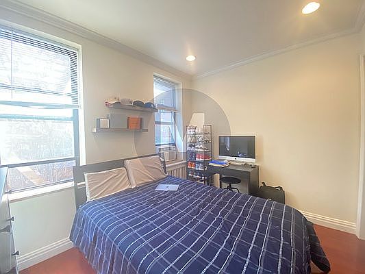 1st image of 159 E 99th St APT 1B