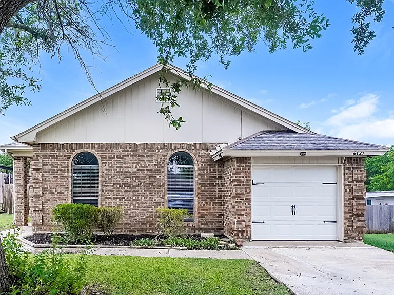 6721 Rhea Ridge Dr — Photo 1