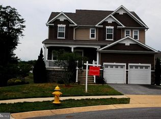 9810 Bremen Ct W, Waldorf, MD 20603