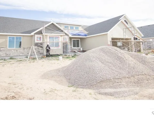 240 Galena Summit Dr, Idaho Falls, ID 83404