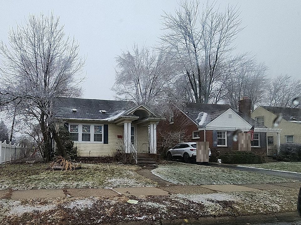 2nd image of 1923 Sunnyknoll Ave