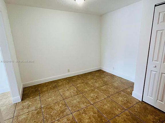4th image of 7701 SW 10th Ct #1A