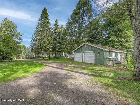 5th image of 271 Hellers Ln
