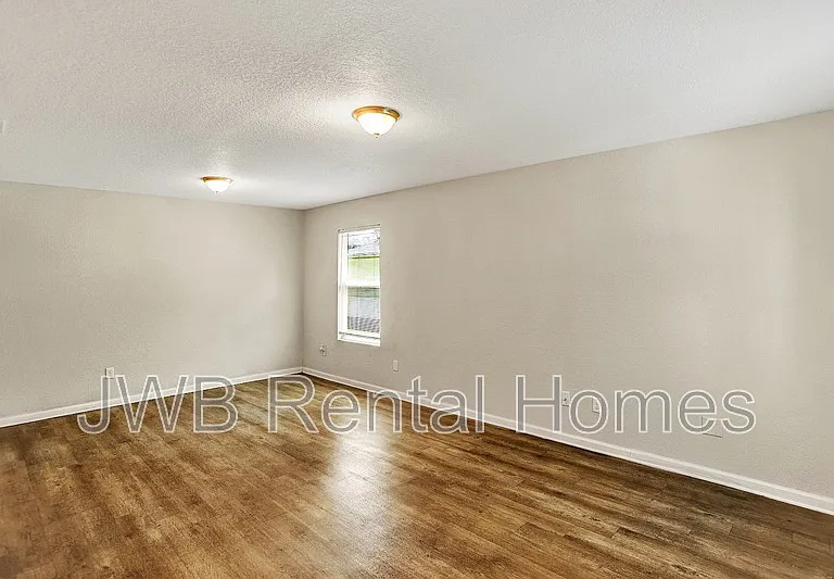 3550 Edison Ave — Photo 7