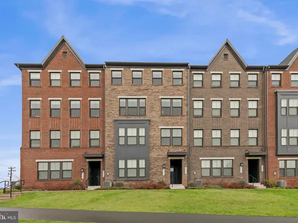 43355 Radford Divide Ter, Ashburn, VA 20148