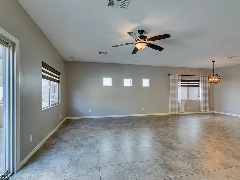 9114 Mastodon Ave — Photo 17