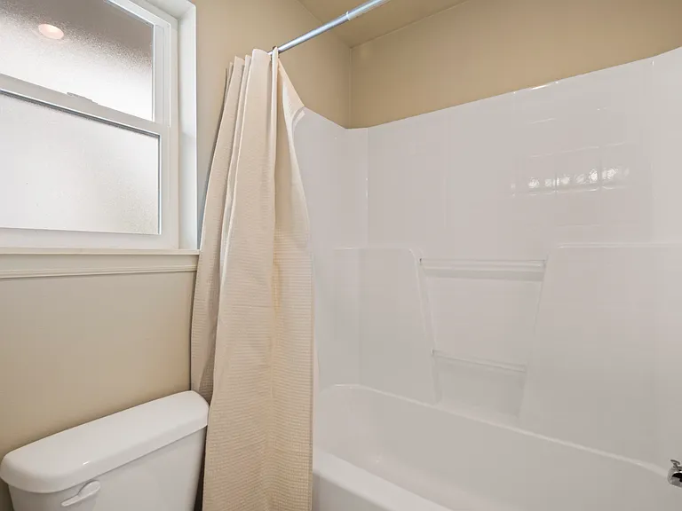 613 195th St SE — Photo 36