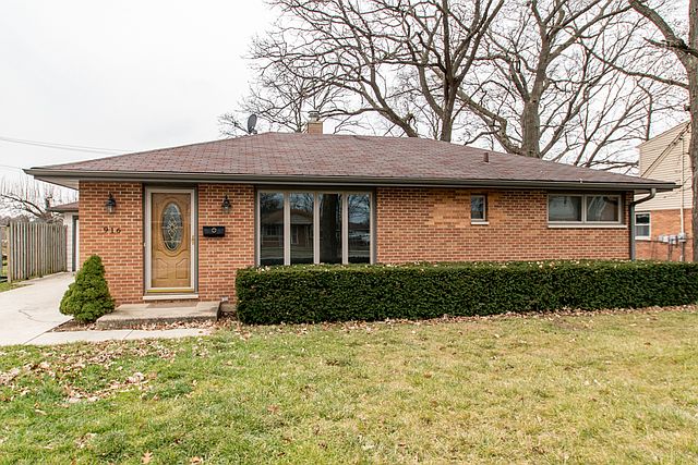 1st image of 916 Ellis Ave