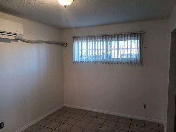 5th image of 3413 Ross Ave SE APT C