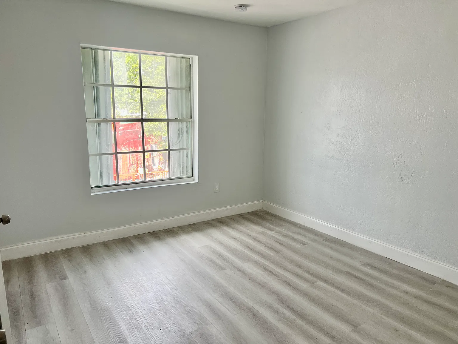 1 bed, 650 sqft, $1,580 — Photo 4