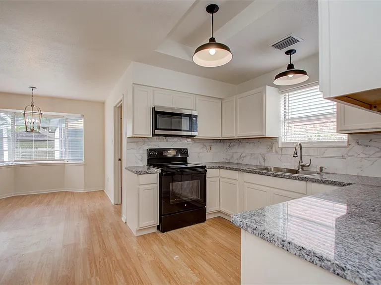 3514 Quail Meadow Dr — Photo 18