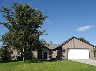 2277 Monterey Dr, Xenia, OH 45385