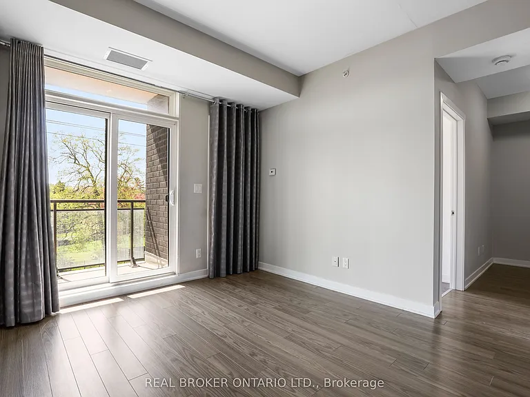 3560 Saint Clair Ave E #323 — Photo 14