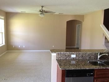 3rd image of 258 Roaring Brook Dr