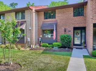 2211 Chapel Valley Ln, Lutherville Timonium, MD 21093
