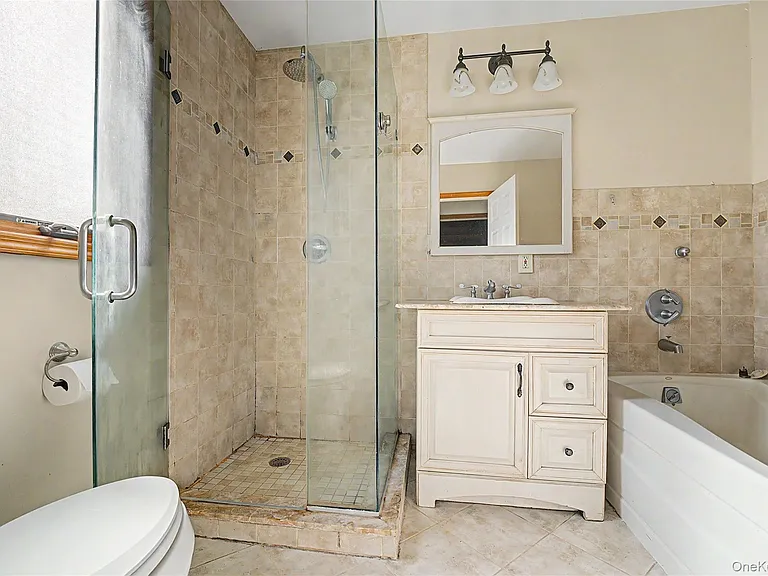 116 West Ave — Photo 13
