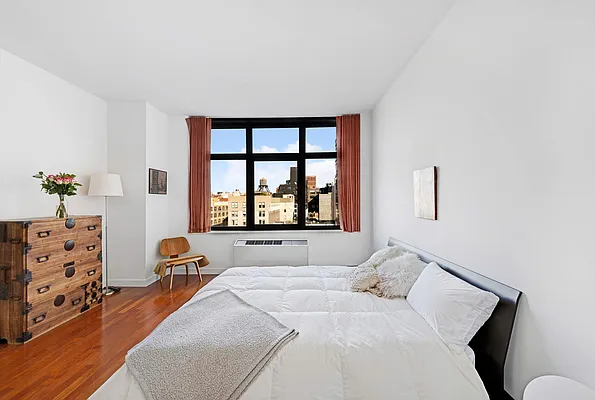 Sold by Compass | media 8