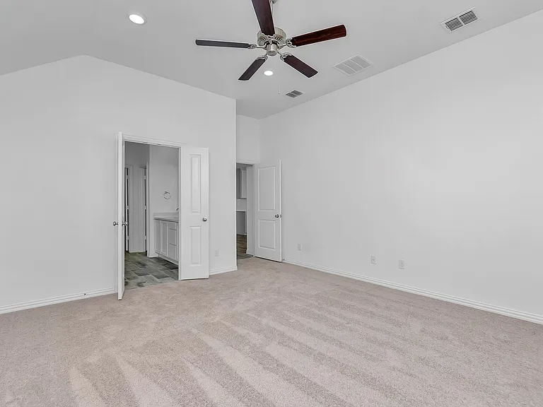 7204 Black Cherry Ln — Photo 10
