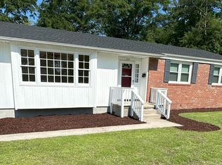 729 Vernon Dr, Jacksonville, NC 28540