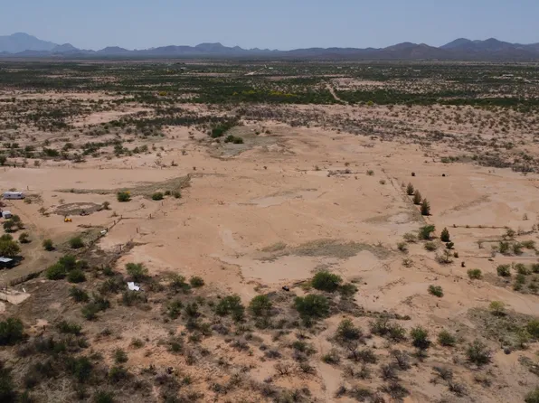 6150 S Marstellar Rd, Tucson, AZ 85735