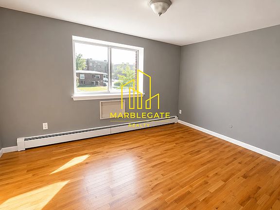 3rd image of 104 Montclair Ave #33
