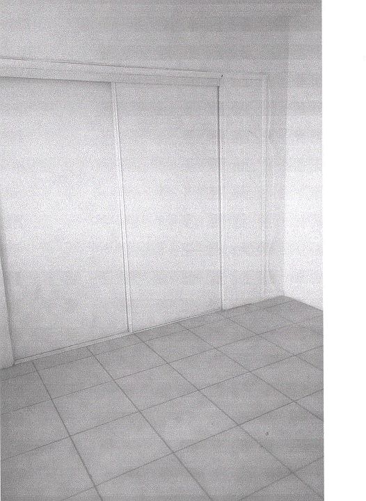 Building Photo 4