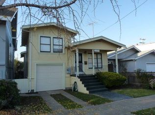 1207 Peach St, Alameda, CA 94501
