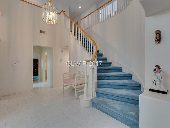 3rd image of 2105 Cedar Hills St