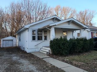 725 W Center St, Decatur, IL 62526