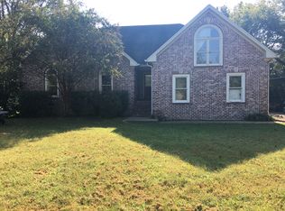 657 Earl Warren Rd, Beechgrove, TN 37018