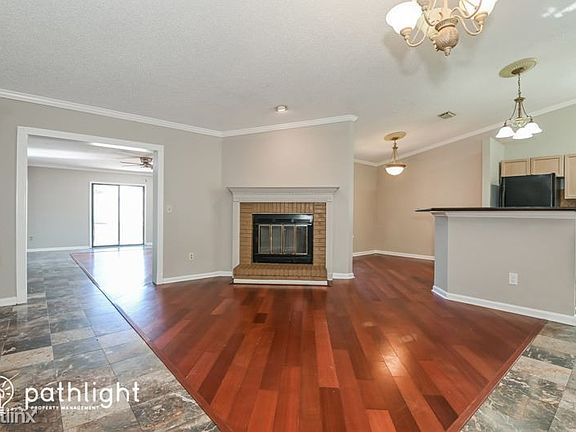 5th image of 1417 N Kingfisher Ln