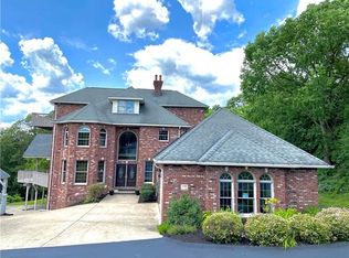 149 Dorrington Rd, Oakdale, PA 15071