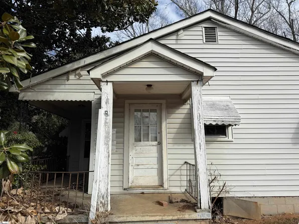 123 Circle Dr, Greer, SC 29650