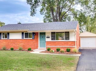 815 Marigold Dr, Jeffersonville, IN 47130
