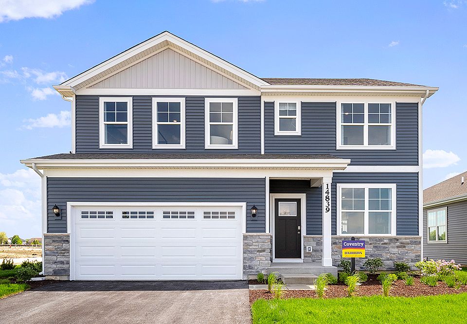 Greenbriar Traditional Single Family by D.R. Horton Chicago in