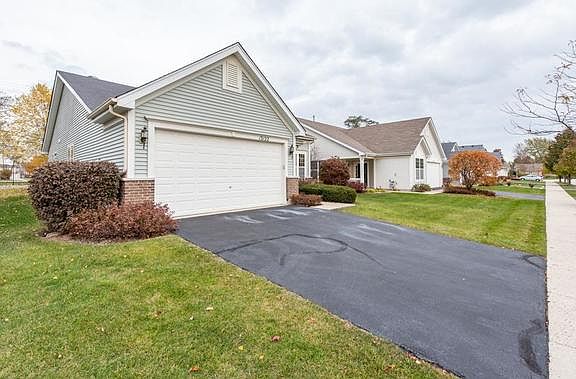 3rd image of 13122 Birmingham Ct