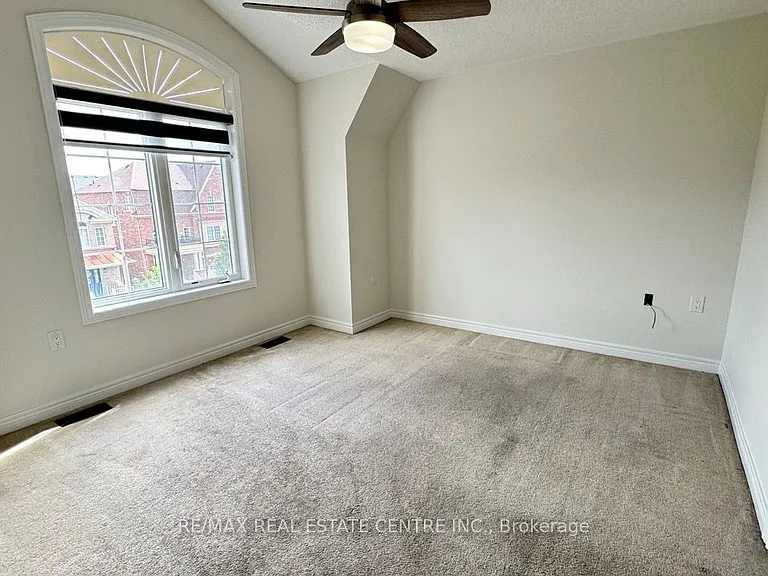 52 Maple Trail Rd — Photo 29