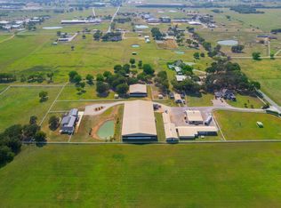 10398 Friendship Rd, Pilot Point, TX 76258