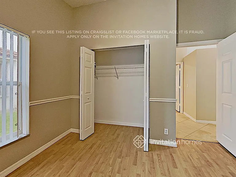4705 NW 76th St — Photo 11