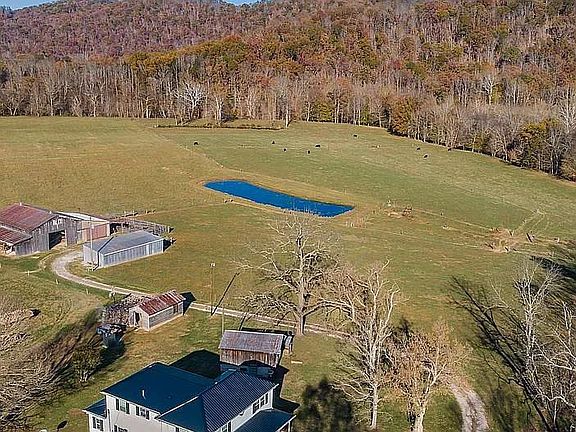 3rd image of 872 Fugate Ln