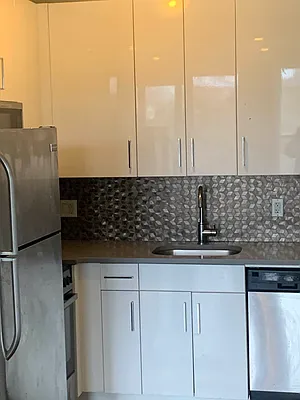 Rented by Brooklyn Group | media 40