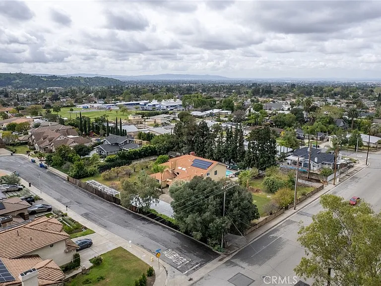 1236 E Sierra Madre Ave — Photo 42