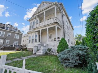 709 2nd St #2, Fall River, MA 02721