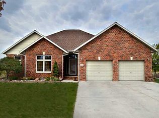 1305 S R St, Indianola, IA 50125